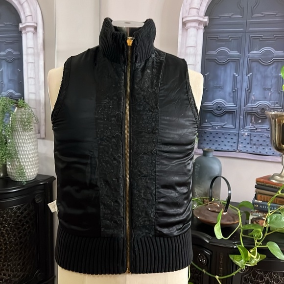 Manouch black lace vest ladies size M ! - Picture 6 of 10